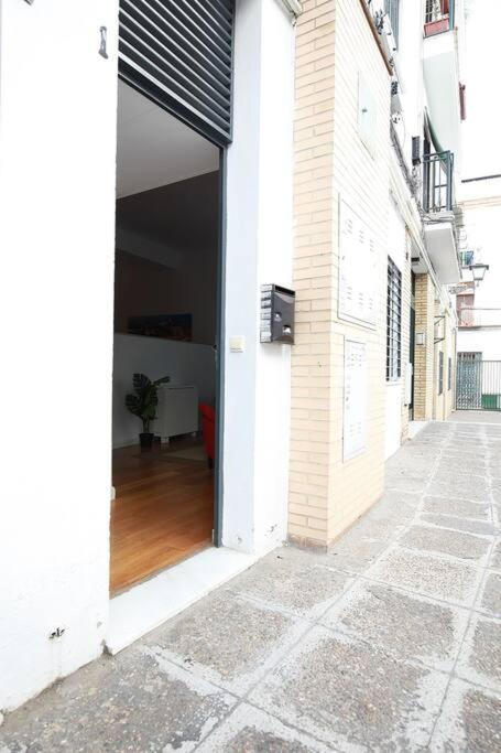 Nuevo Estudio Centro Sevilla. Ac/Wifi Castellar 56 Exterior foto